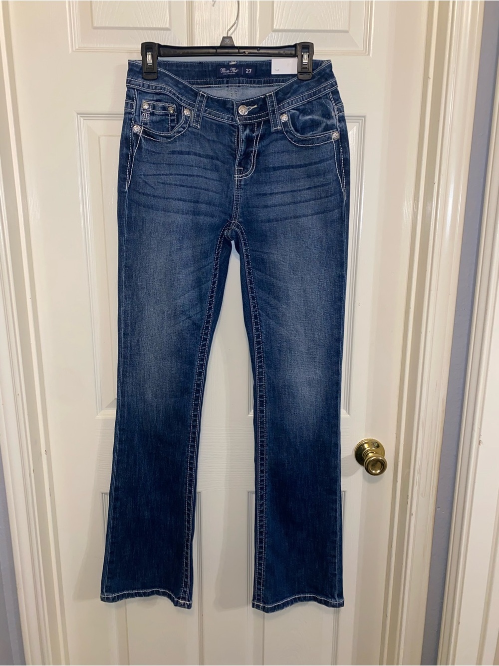 Miss Me Women's Criss Cross Paisley Faux Flap Pocket Mid-Rise Bootcut Jeans